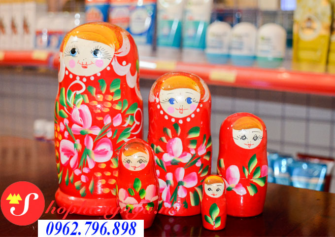 Búp bê gỗ Nga matryoshka bộ 5 con mẫu 10 màu đỏ và cánh hoa