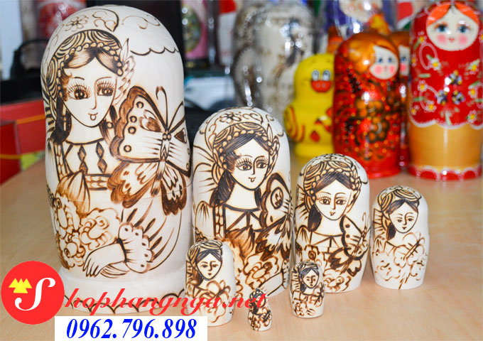 Búp bê gỗ Nga matryoshka bộ 7 con hình cô gái và con bướm