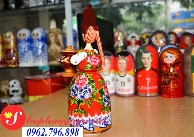Búp bê gỗ Nga bộ 1 con hình cung nữ 